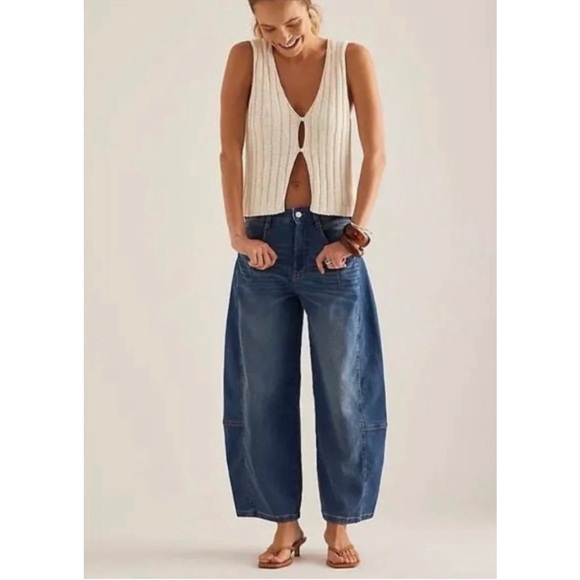 Pilcro Anthropologie Blue Wide Leg Cropped Barrel Denim Jeans Size 28 Tall Chic - Picture 15 of 15